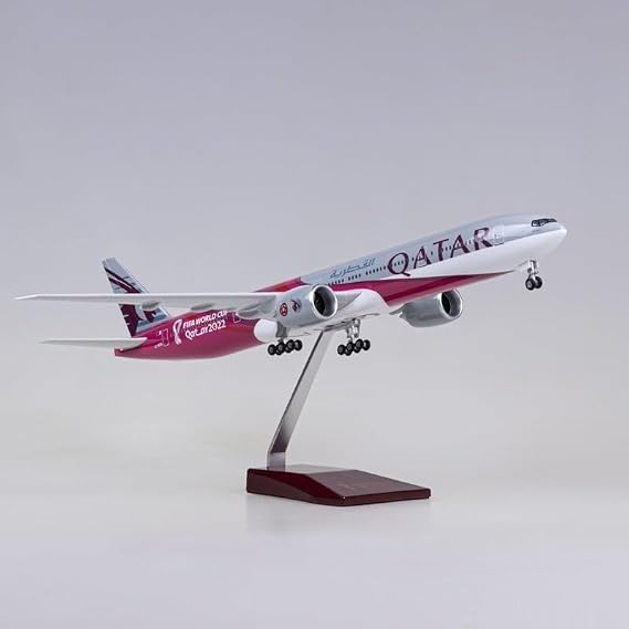Qatar Airways Boeing 777 1/157 Scale Resin Model Airplane Toy Collectable Gift