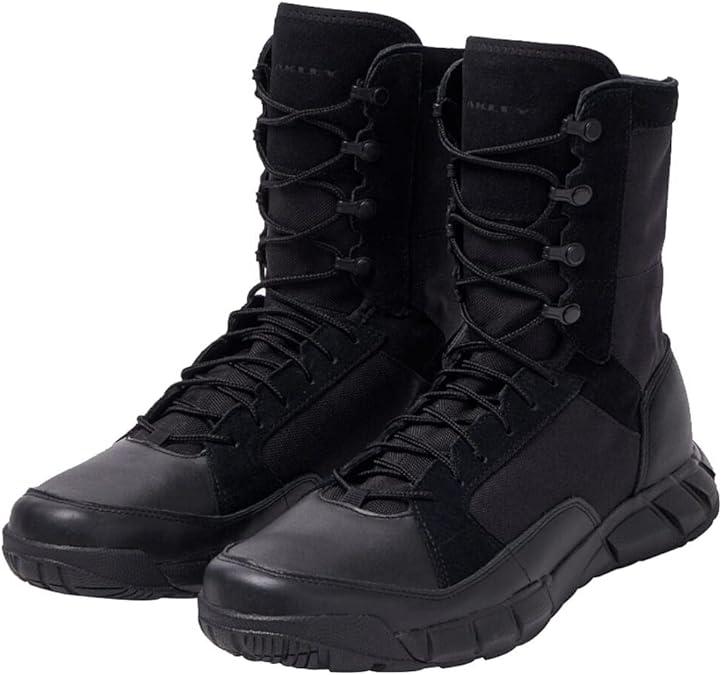 Oakley Men's Light Patrol Tactical Boots