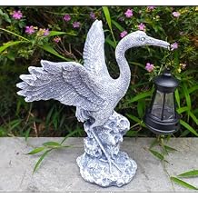 Flamingo Garden Statue with Solar Light Outdoor Sculpture Figurine with Solar Lantern Resin Statue for Outdoor Decor Flamingo Statue with Solar Lantern Decor with Solar LED Lights
