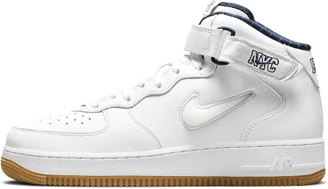 Nike Men's Air Force 1 Mid '07 QS Sneaker