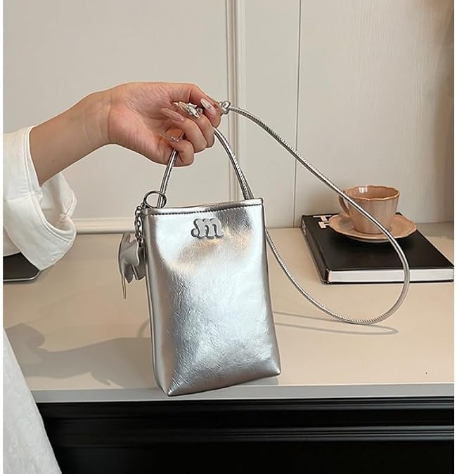 Small Crossbody Bag for Women, Mini Messenger Bag Shoulder Bag for Phone Passport