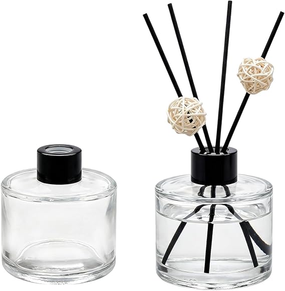2 Pcs 50ml Round Glass Diffuser Bottles, Empty Refillable Fragrance Diffuser Jars, Clear Glass Aromatherapy Containers for Living Room Home Decor DIY Replacement