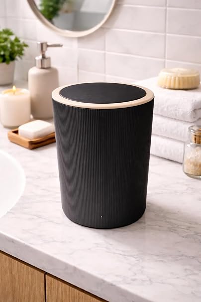 ARVALE 7 Litre Modern Tarz Çöp Kovası – Dayanıklı Plastik Malzeme (Siyah)