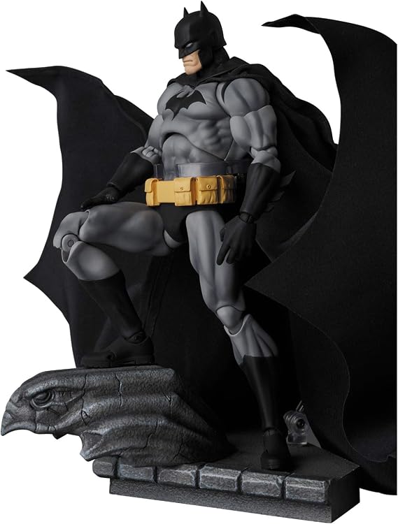 DC Comics: Batman Hush (Black Version) Mafex Action Figure, Multicolor