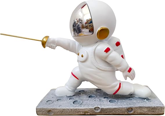 LEONARK Fencing Gifts - Astronaut Statue Spaceman Figurine - Fencing Souvenir Present Collection