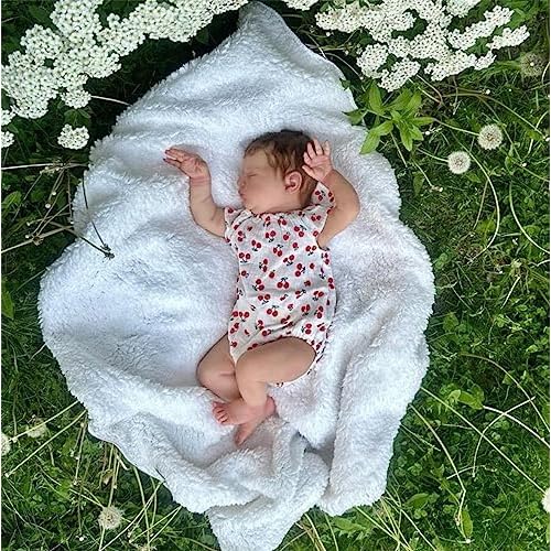 Lifelike Reborn Baby Sleeping Girl Cheap 20 Inch Eyes Closed Newborn Baby Dolls That Look Real Soft Cloth Body Real Life Reborn Dolls Handmade Silicone Vinyl Real Babies Gift Set for Kids