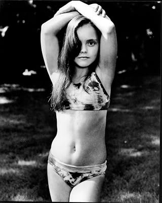 Posterazzi Christina Ricci In Swimsuit With Arms Up Black And White Photo Print 16 x 20 - Item # MVM54469