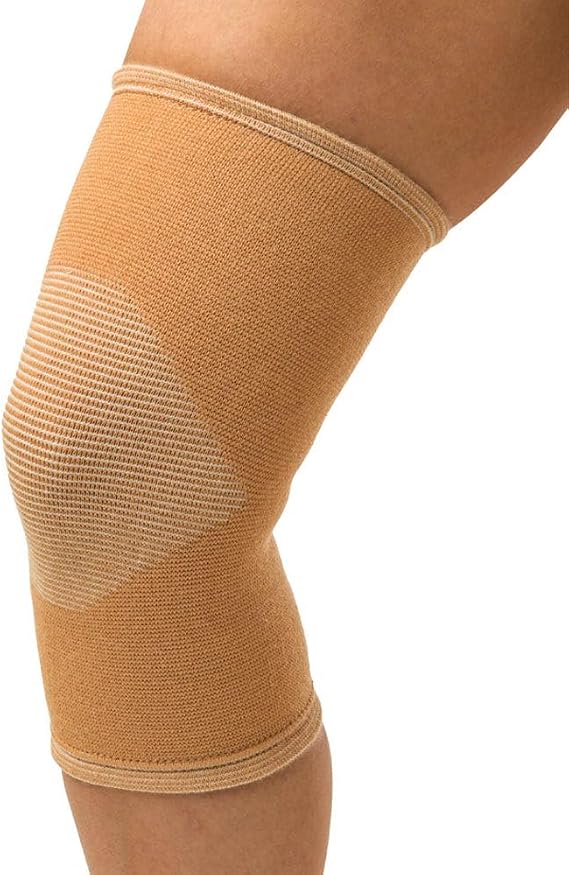 Thermoskin 4-Way Elastic Knee Support, Beige, Medium