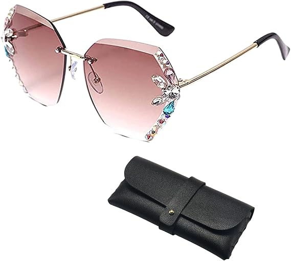 2022 New Woman Sunglasses for Beach Summer with Eyeglass Case, Sunglasses Womens Trendy Fashion Woman Sun Glasses