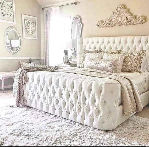 Bespoke Beds Chesterfield Plush Velvet Curved Winged Bed - Mattress/Gas Lift Options - UK Made (Cream Plush, King size 5ft Bed Frame)