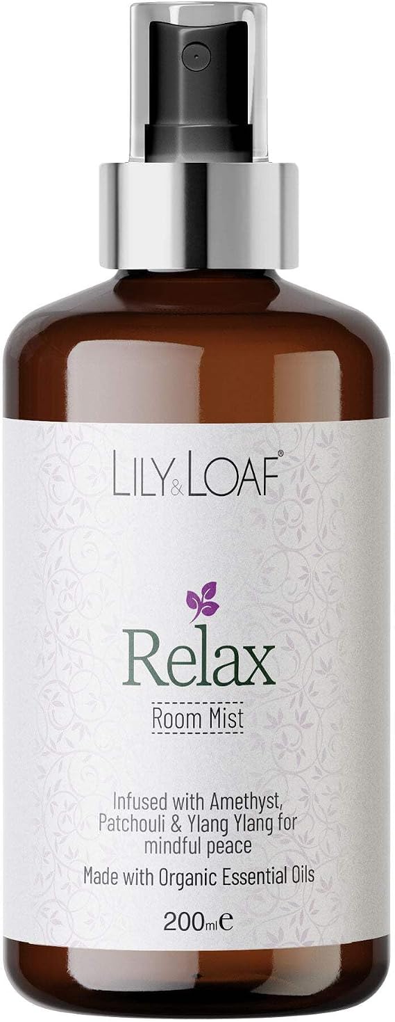 Lily & Loaf Relax Room Mist – Natural Stress Relief Spray with Geranium, Patchouli, Ylang Ylang & Citrus – Calming Aromatherapy for Home, Yoga & Sleep – 200ml