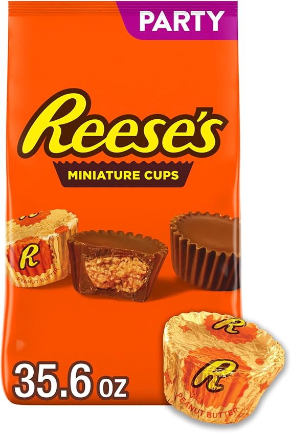 REESE'S Miniatures Milk Chocolate Peanut Butter Cups, Candy Party Pack, Halloween Candy, 35.6 oz