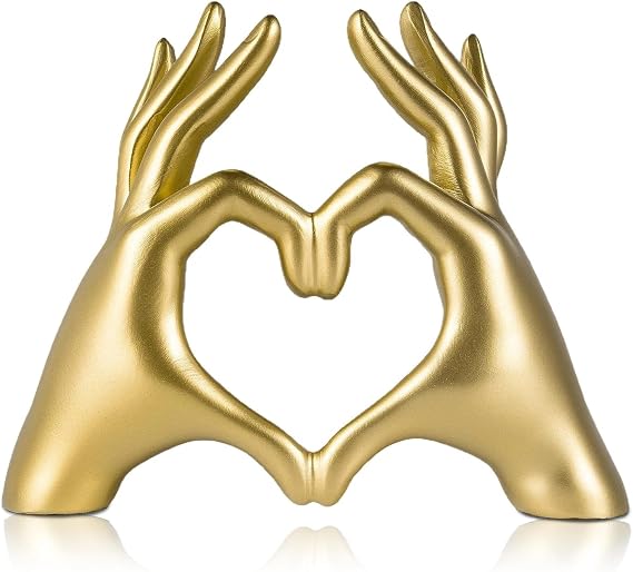 Heart-Shaped Hands Resin Figurine Gold, Elegant Home Decoration with Sculpted Detail, Gold Ornaments, Home Decor, Decorative Ornaments for Living Room, Shelf Display and Modern Interior Styling (Gold)