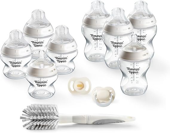 Tommee Tippee Natural Start Bottle & Soother Starter Set