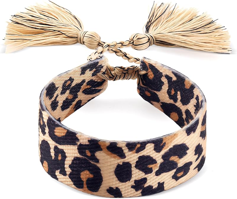 PLwelth Leopard Bracelet for Women Cheetah Print Bracelet Leopard Print Bangle Bracelets Statement Adjustable Country Concert Outfits Jewelry Trendy Halloween Gifts Cosplay Party Costume Accessories