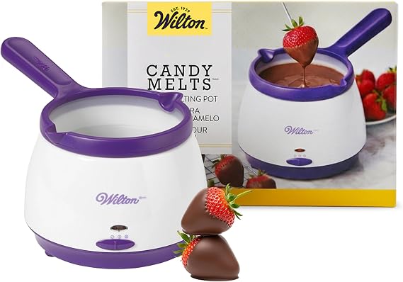 Wilton Candy Melts Melting Pot, Strawberries Cakepops, 2.5-Cup | 2.5-Cup Electric Melting Pot Keeps Candy Melts Warm for Dipping Strawberries, Cake Pops & Chocolate-Coated Treats