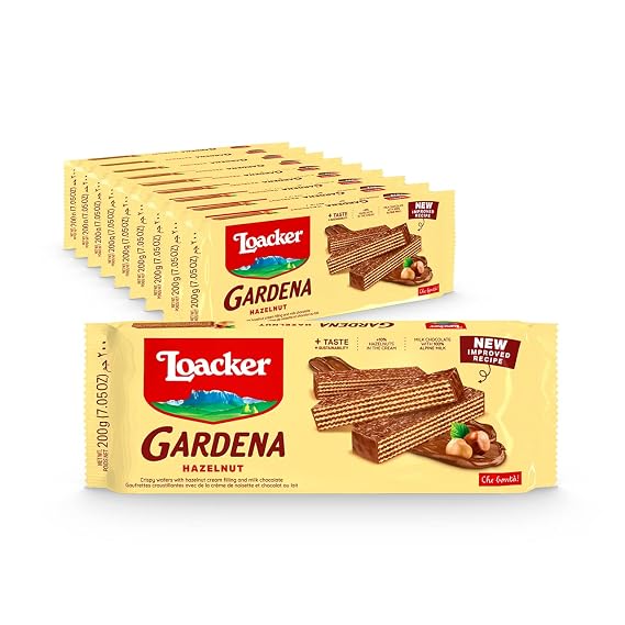 Loacker Gardena Hazelnut - Premium Milk Chocolate Covered Crispy Wafer with Hazelnut Cream Filling - Pack of 10 family-size bars