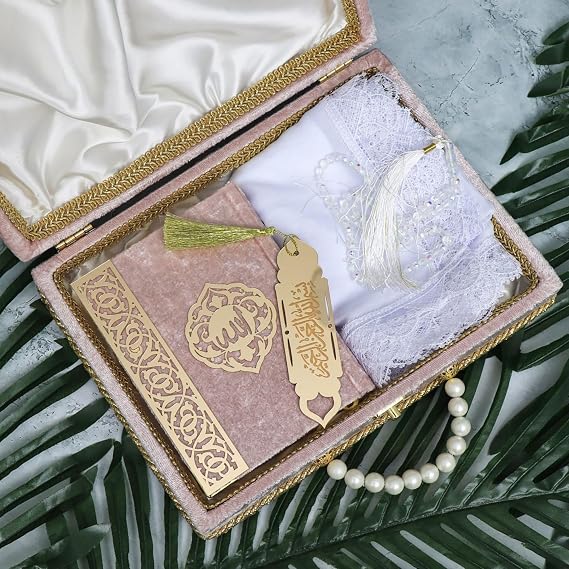 Modefa Islamic Luxury Pearl Islamic Gift Set - Holy Quran in Arabic - Velvet Box with Quran, Hijab, Tesbih, Bookmark (Dusty Pink)