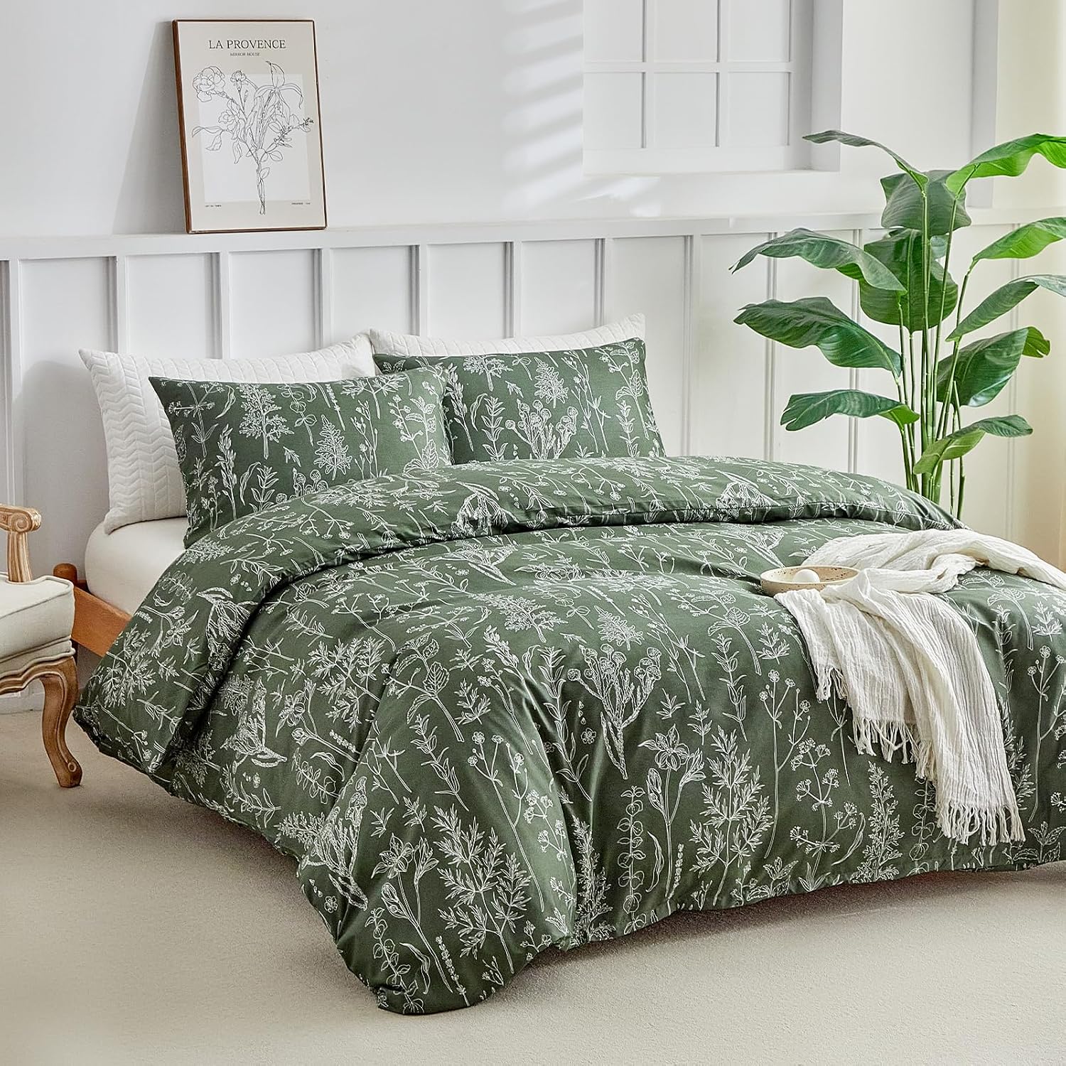 Tokokimo Forest Green Double Duvet Cover Set Floral Bedding - Little Flowers Print Green Double Duvet Set (1x Quilt Cover, 2x Pillowcases) Soft Microfibre Duvet Cover Set 200x200 cm