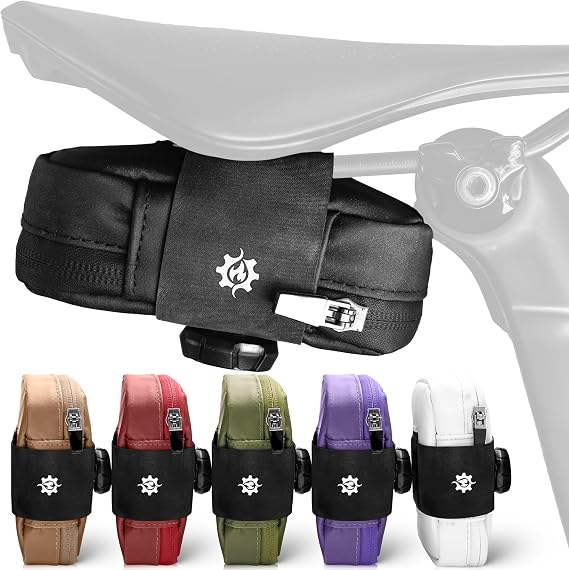 Lumiere & Co. Falcon Magnetic Small Saddle Bag (Black, Extra Small)