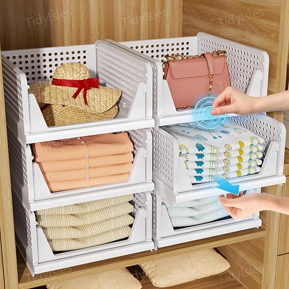 TidyIsles Wardrobe Storage Organiser, 4 Pack Folding Closet Organisers, Stackable Storage Boxes, Plastic Drawer Organiser Basket for Bedroom Kitchen Bathroom White