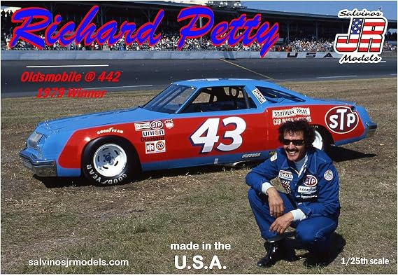 Salvinos Jr Models SJR1979D Nascar. Plastic Model kit