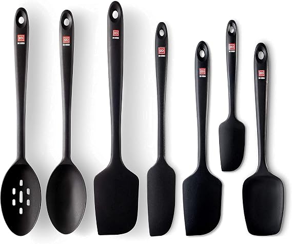 DI ORO Seamless Series 7-Piece Silicone Utensil Kitchen Set - 600F Heat-Resistant Rubber Cooking and Baking Tools - Food Grade, BPA Free, and LFGB Certified Silicone - 5 Spatulas and 2 Spoons (Black)