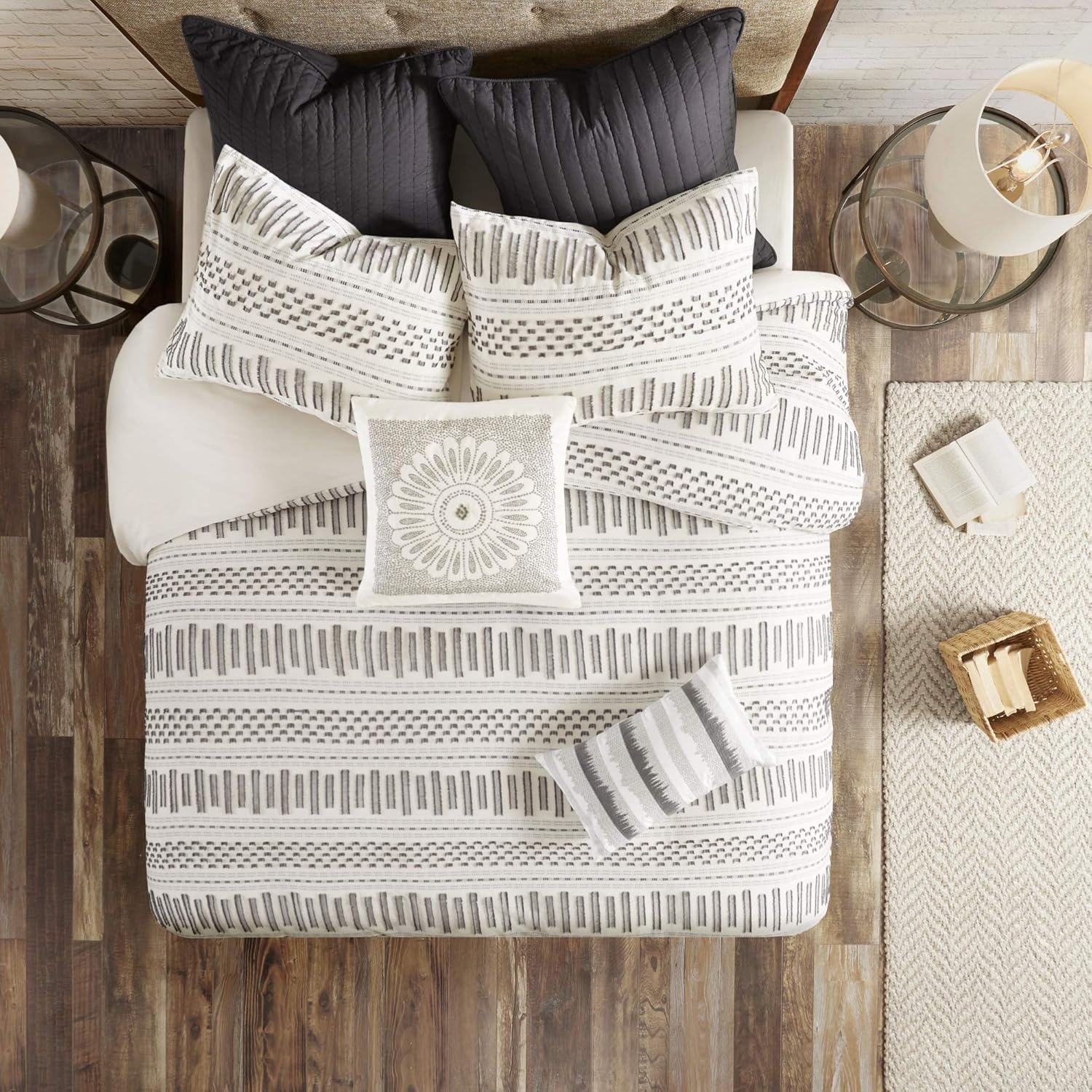 INKIVY Rhea 100% Cotton Duvet Set Mid Century Modern Boho Design, All Season Comforter Cover Bedding Set, Matching Shams, FullQueen, Geometric Clipped Jacquard Ivory 3 Piece