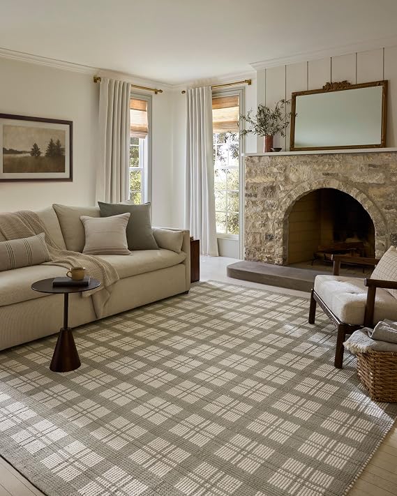 Loloi Magnolia Home Ryder Sage/Ivory 7'-9" x 9'-9" Area Rug